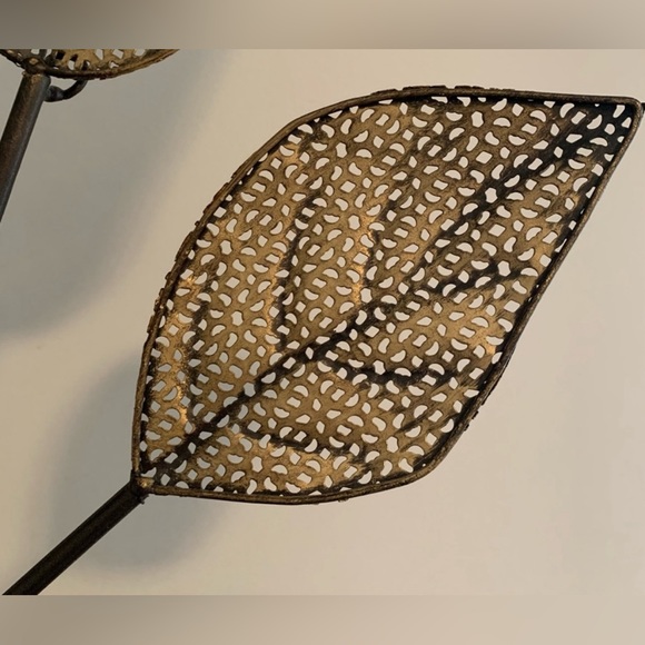 Wall Decor | Gold Metal Leaf Design | Bouclair - Picture 2 of 3